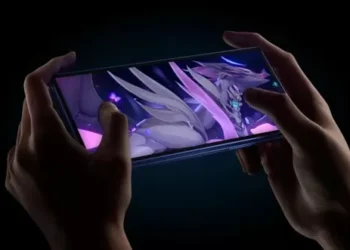 Cinco videojuegos que se viven distinto en un smartphone plegable