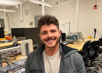 Colombiano crea un programa clave para el avance en desarrollo de procesos de descontaminación con plasma