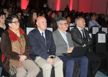 conversación sobre marea roja reúne en Punta Arenas a científicos de todo el mundo