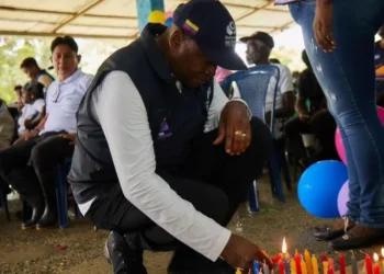 En Colombia asesinan a un defensor de derechos humanos cada dos días y ambiente | INFORME