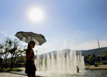 Mortalidad relacionada con el sofoco aumentó 103 % en América Latina y el Caribe, según informe Lancet Countdown 2025